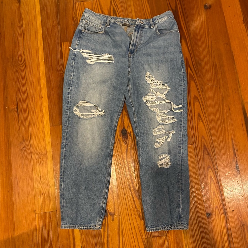 American Eagle Mom Jeans Stretch Curvy Distress